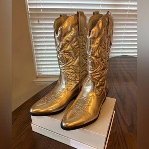 Women’s Gold Western Boots